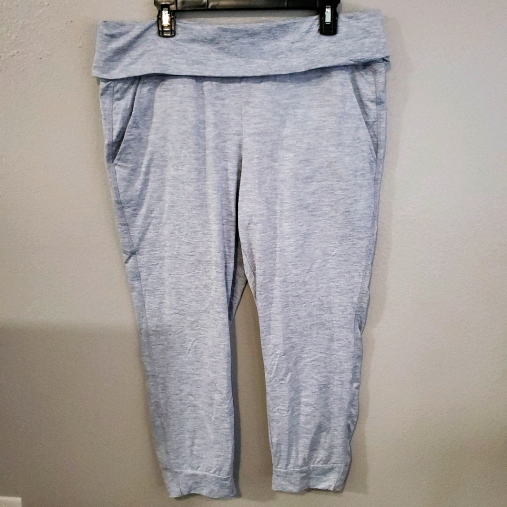 XL grey leggings with pockets